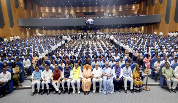 नियुक्ति पत्र मिला तो रुंध गया गला, किसी को परिवार तो किसी को बच्चे की चिंता से राहत